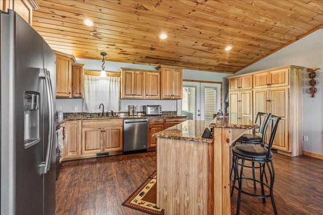 251 County Road 67, Riceville, TN 37370