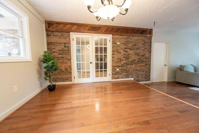 3372 Mount Foraker Drive, Lexington, KY 40515