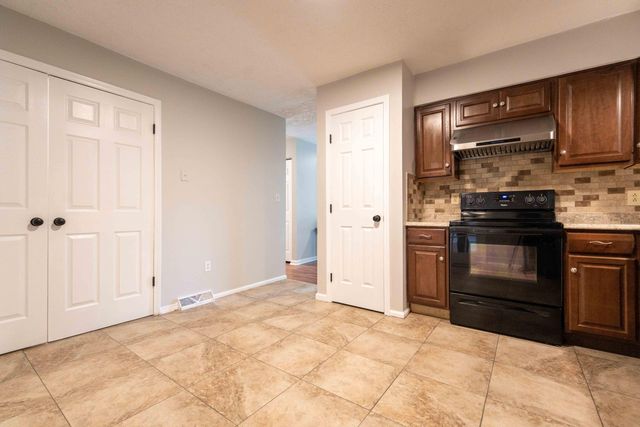 3372 Mount Foraker Drive, Lexington, KY 40515