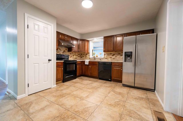 3372 Mount Foraker Drive, Lexington, KY 40515