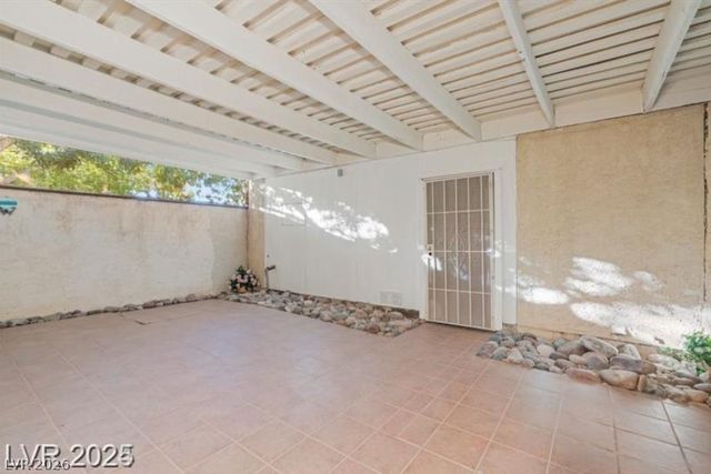 3255 Liahona Way, Las Vegas, NV 89121