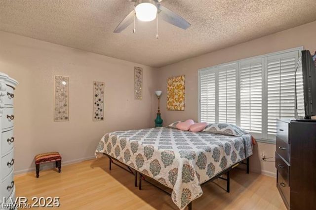 3255 Liahona Way, Las Vegas, NV 89121