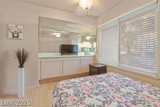 3255 Liahona Way, Las Vegas, NV 89121