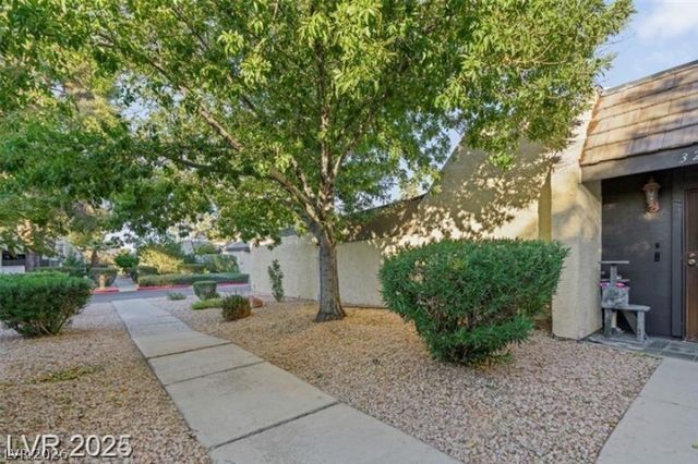 3255 Liahona Way, Las Vegas, NV 89121