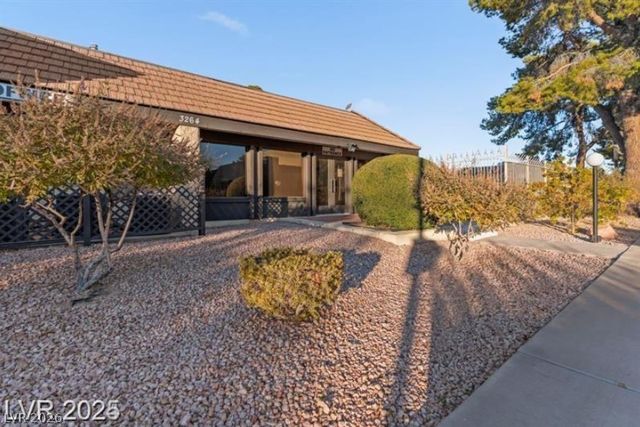 3255 Liahona Way, Las Vegas, NV 89121