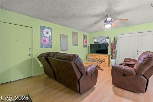 3255 Liahona Way, Las Vegas, NV 89121