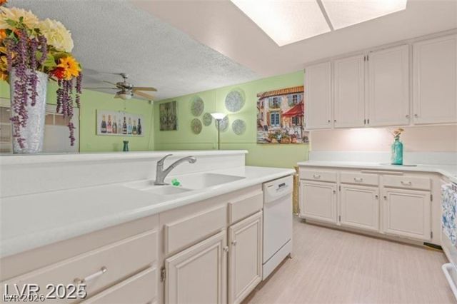 3255 Liahona Way, Las Vegas, NV 89121