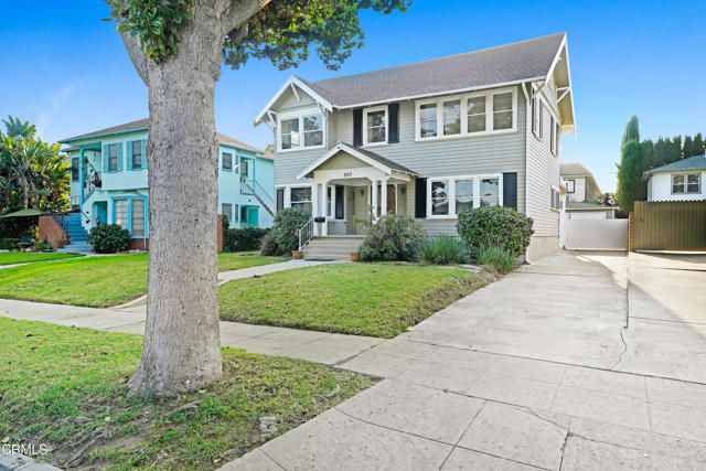 907 N Stoneman Avenue, Alhambra, CA 91801