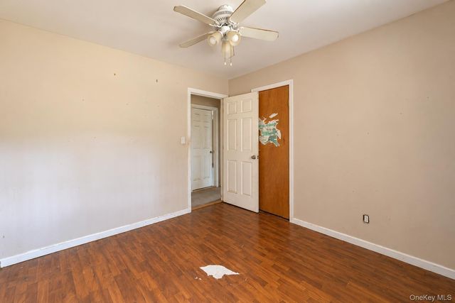 80 Alpine Way, South Huntington, NY 11746