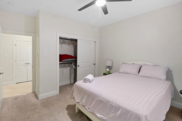 3045 Clinton Drive, Houston, TX 77020