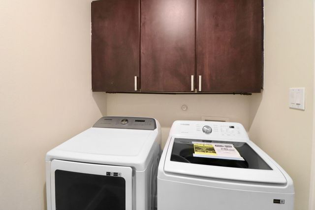 3045 Clinton Drive, Houston, TX 77020