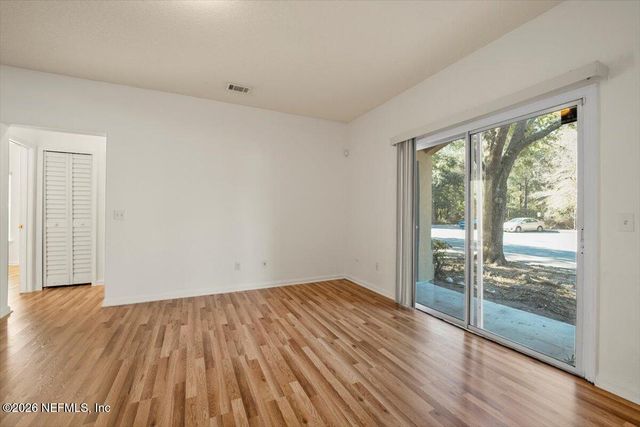 3641 KIRKPATRICK Circle 1, Jacksonville, FL 32210