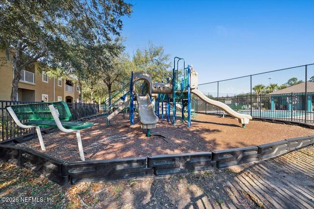 3641 KIRKPATRICK Circle 1, Jacksonville, FL 32210