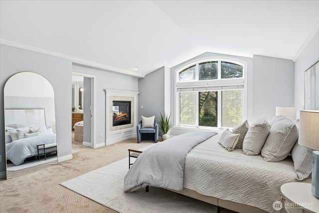 27225 SE 13th Place, Sammamish, WA 98075