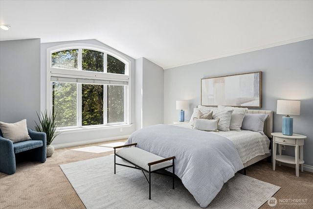 27225 SE 13th Place, Sammamish, WA 98075