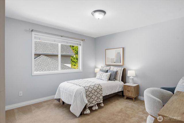27225 SE 13th Place, Sammamish, WA 98075