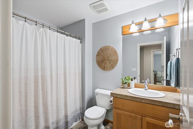 27225 SE 13th Place, Sammamish, WA 98075