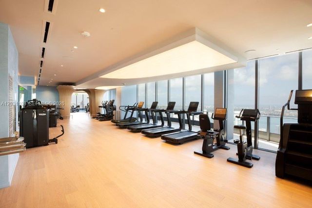 1000 Brickell Plz 4609, Miami, FL 33131