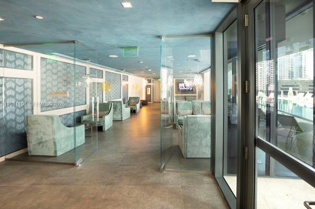 1000 Brickell Plz 4609, Miami, FL 33131
