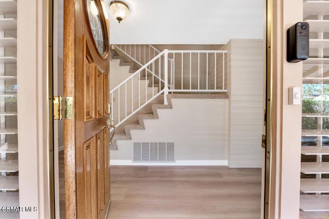 1231 Willowgreen Court, Westlake Village, CA 91361