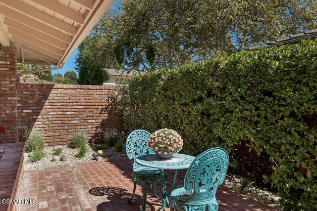 1231 Willowgreen Court, Westlake Village, CA 91361