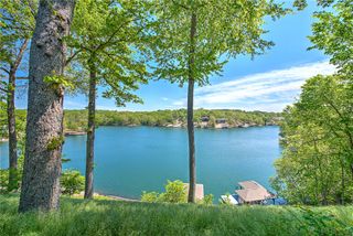 4 Pithlochry Circle, Bella Vista, AR 72715