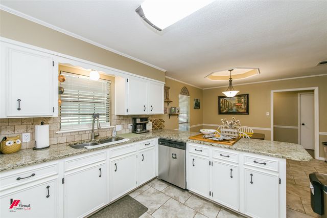 109 Woodcrest Drive, Haughton, LA 71037