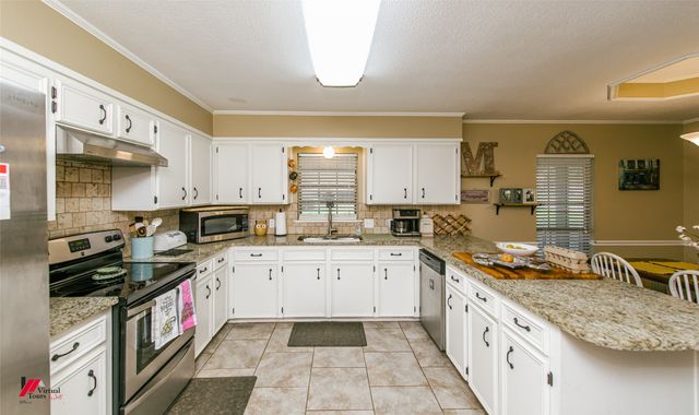 109 Woodcrest Drive, Haughton, LA 71037