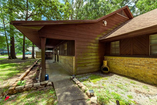 109 Woodcrest Drive, Haughton, LA 71037