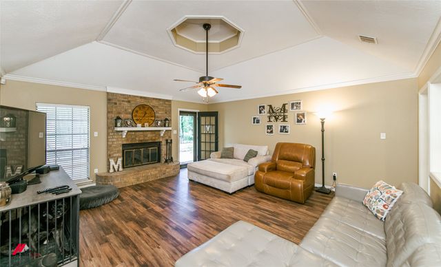 109 Woodcrest Drive, Haughton, LA 71037