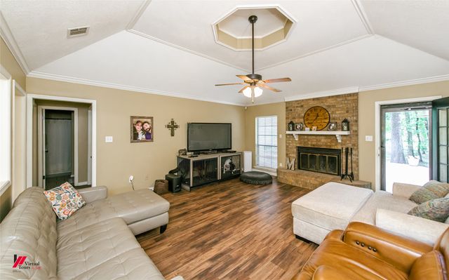 109 Woodcrest Drive, Haughton, LA 71037