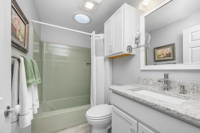 10 Polly Seabury Way, Eastham, MA 02642