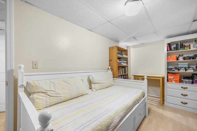 10 Polly Seabury Way, Eastham, MA 02642