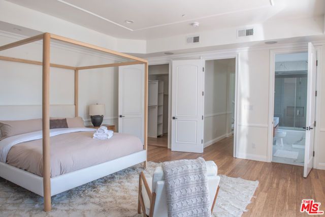 8655 Hillside Avenue, West Hollywood, CA 90069