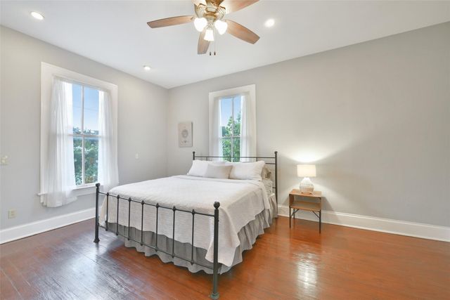 3427 Avenue L, Galveston, TX 77550