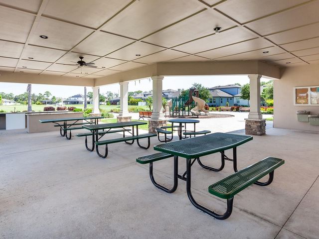 3529 SECLUDED COURT, Sarasota, FL 34240