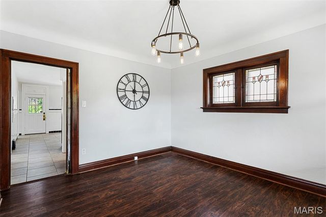 835 Catskill Drive, St Louis, MO 63125