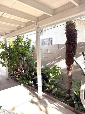 505 N Wilmington, Compton, CA 90220