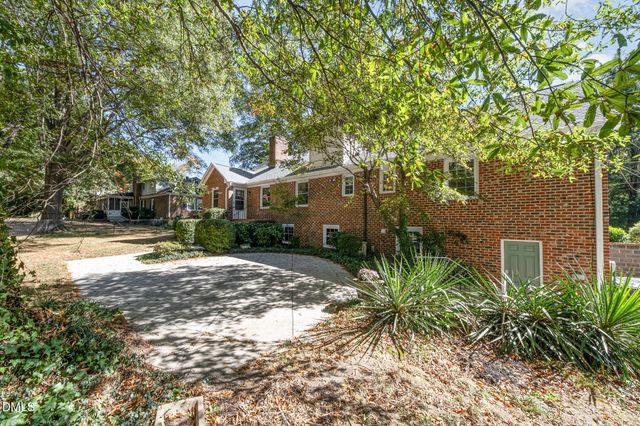 2055 Shirley Drive, Burlington, NC 27215