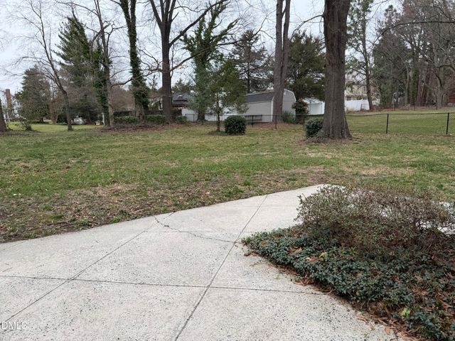 2055 Shirley Drive, Burlington, NC 27215