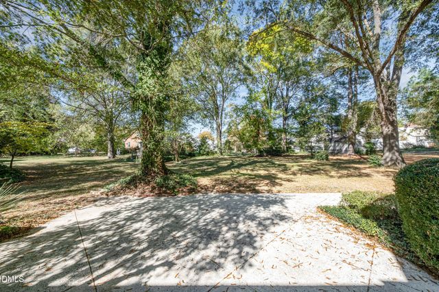 2055 Shirley Drive, Burlington, NC 27215