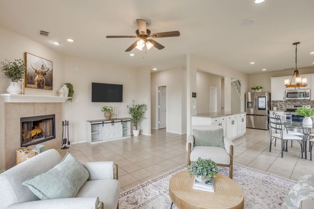 12517 Patnoe Drive, Fort Worth, TX 76028