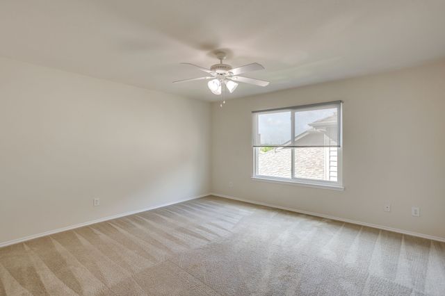 12517 Patnoe Drive, Fort Worth, TX 76028