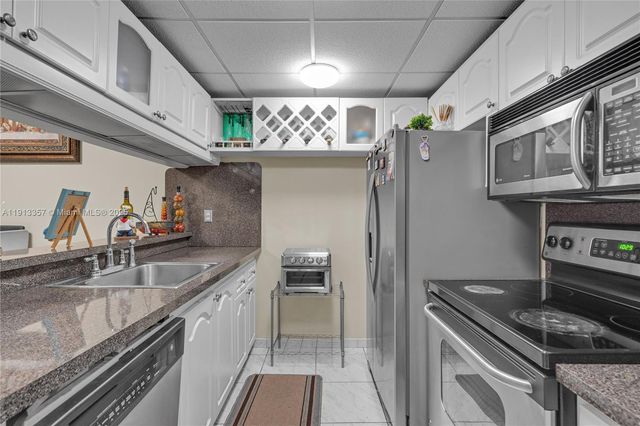 18256 Mediterranean Blvd 8-14, Hialeah, FL 33015