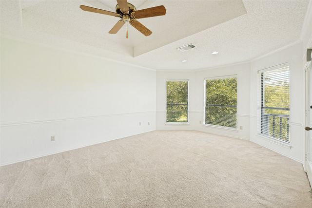 3 Oak Village Court, Trophy Club, TX 76262
