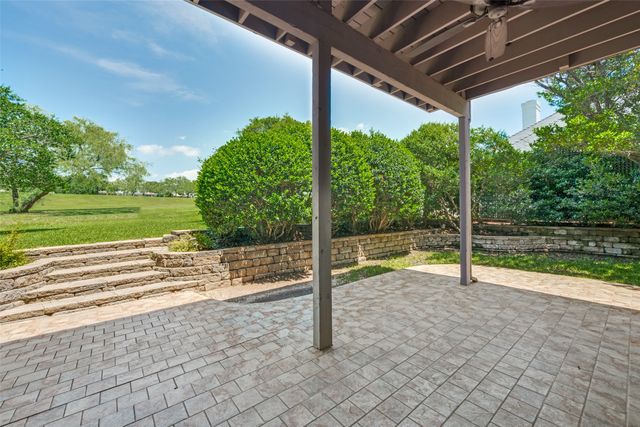 3 Oak Village Court, Trophy Club, TX 76262