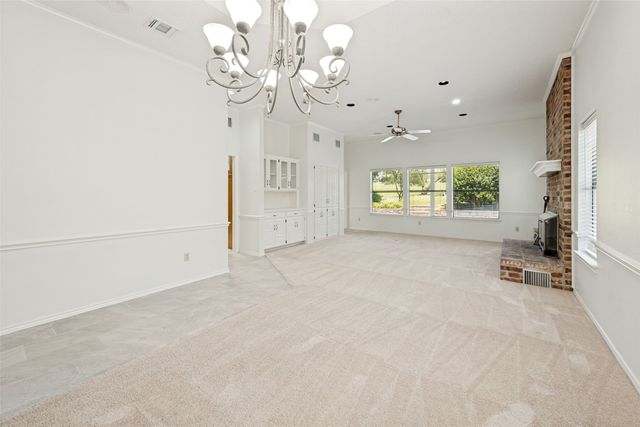 3 Oak Village Court, Trophy Club, TX 76262