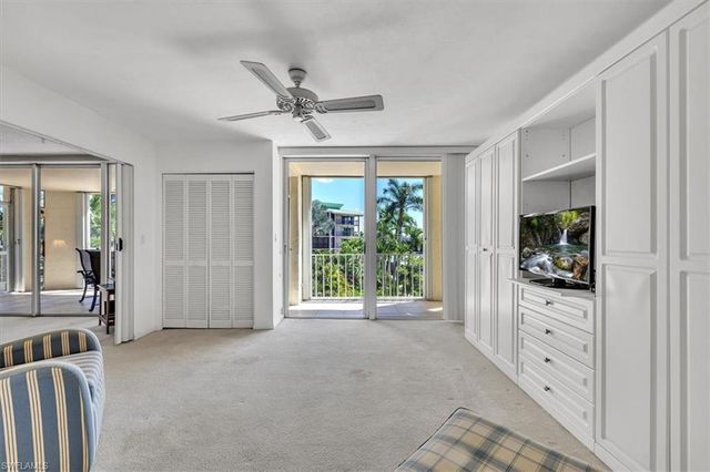 848 Collier CT 304, Marco Island, FL 34145