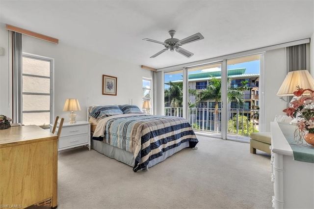 848 Collier CT 304, Marco Island, FL 34145
