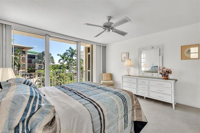 848 Collier CT 304, Marco Island, FL 34145